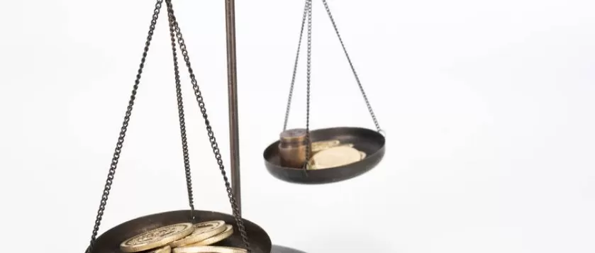 细细品读！期货黄金评论（市场波动与投资策略分析）
