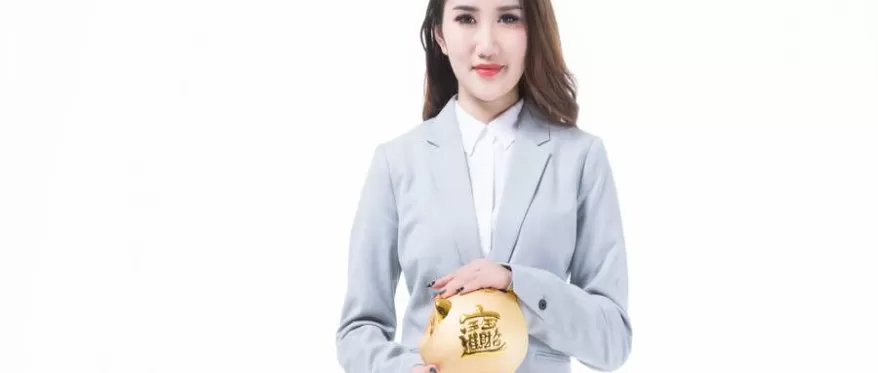 久梦乍回！道琼斯盘前股指期货（影响因素、交易策略以及风险管理方法）