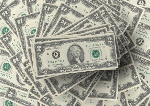 买入看跌期权平值怎么计算(买入看跌期权收益计算)